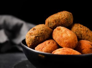 3. CROQUETES, CROQUETONS I APERITIUS